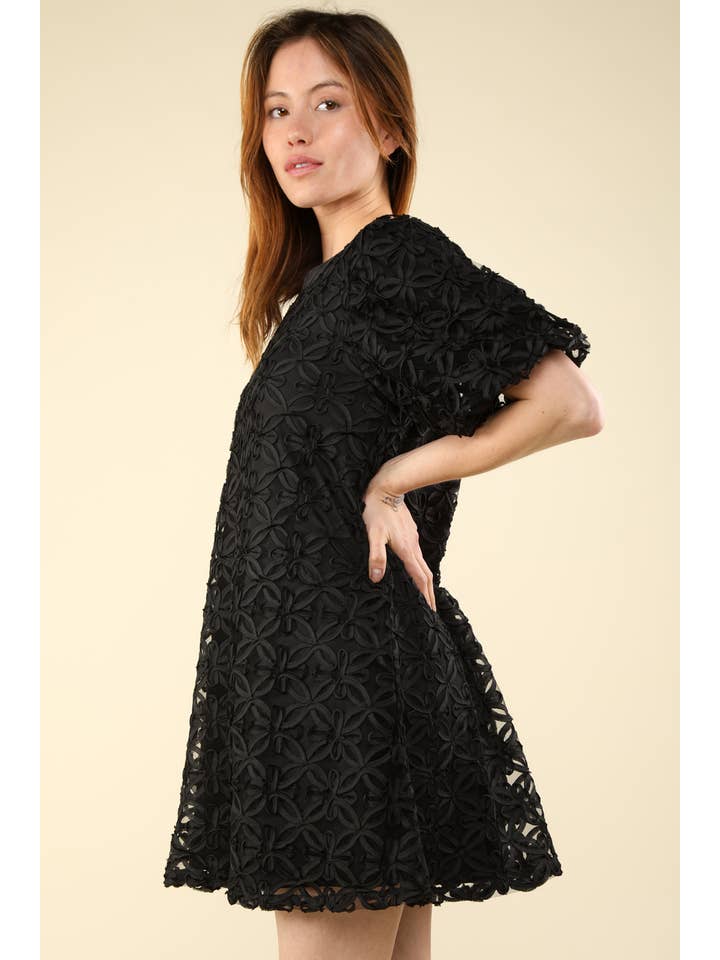 VERY J - Wholesale Dress - Women's - VD33908-3D Floral Texture Organza Puff Sleeve Mini Dress