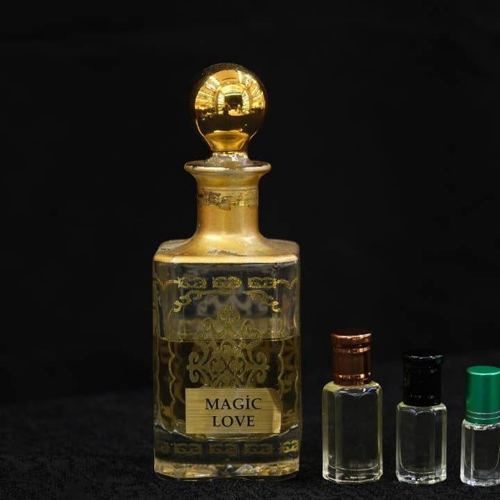 La Tienda De Pepe | Magic Love Essence Perfume for wholesale by Aladdin