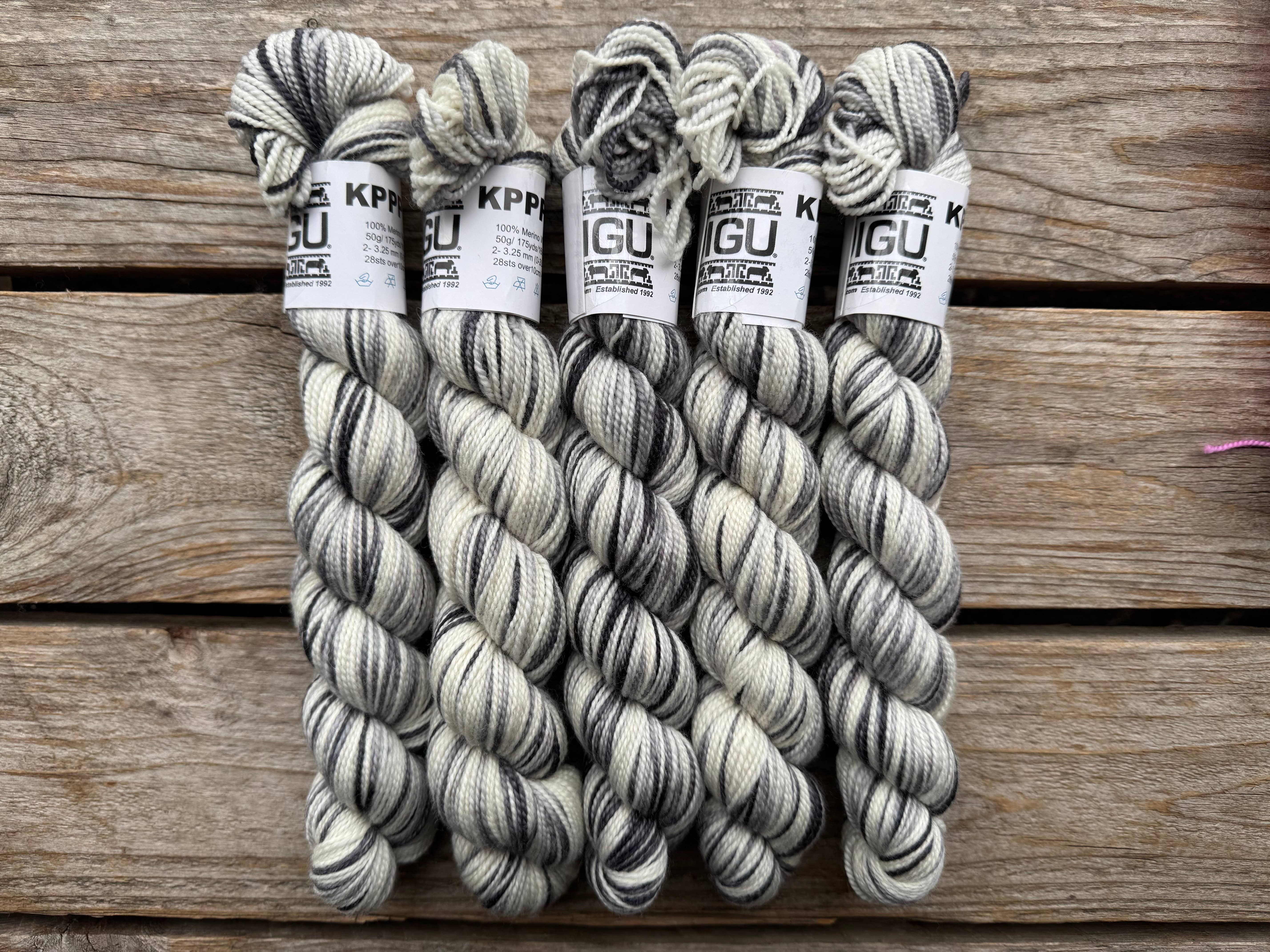 Koigu Wool Designs – wholesale Yarn – Heritage Palette Series KPPPM34