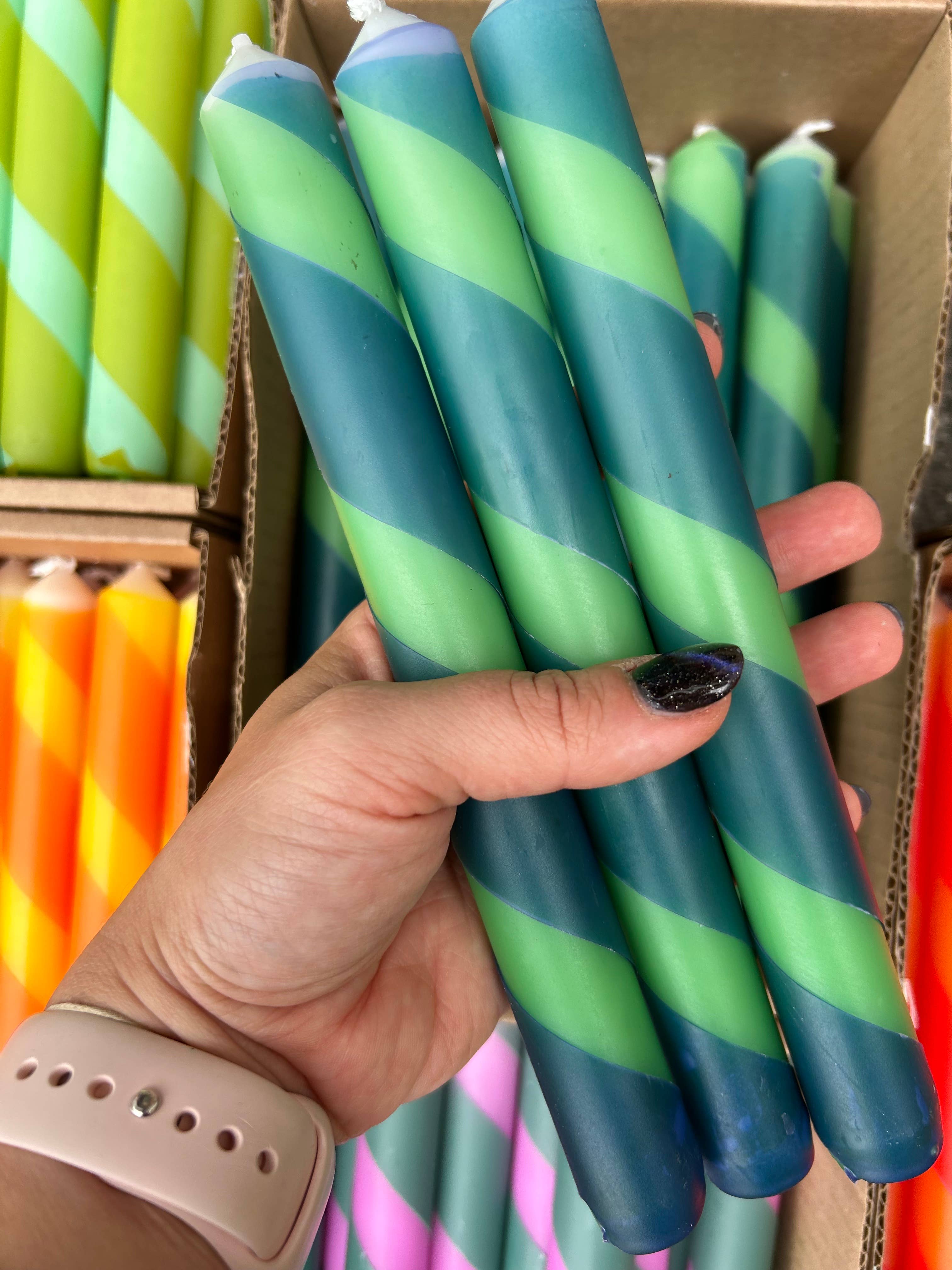 The Colour Emporium – wholesale Tapered candle/candlestick – Twisted stripe Candle individual 4