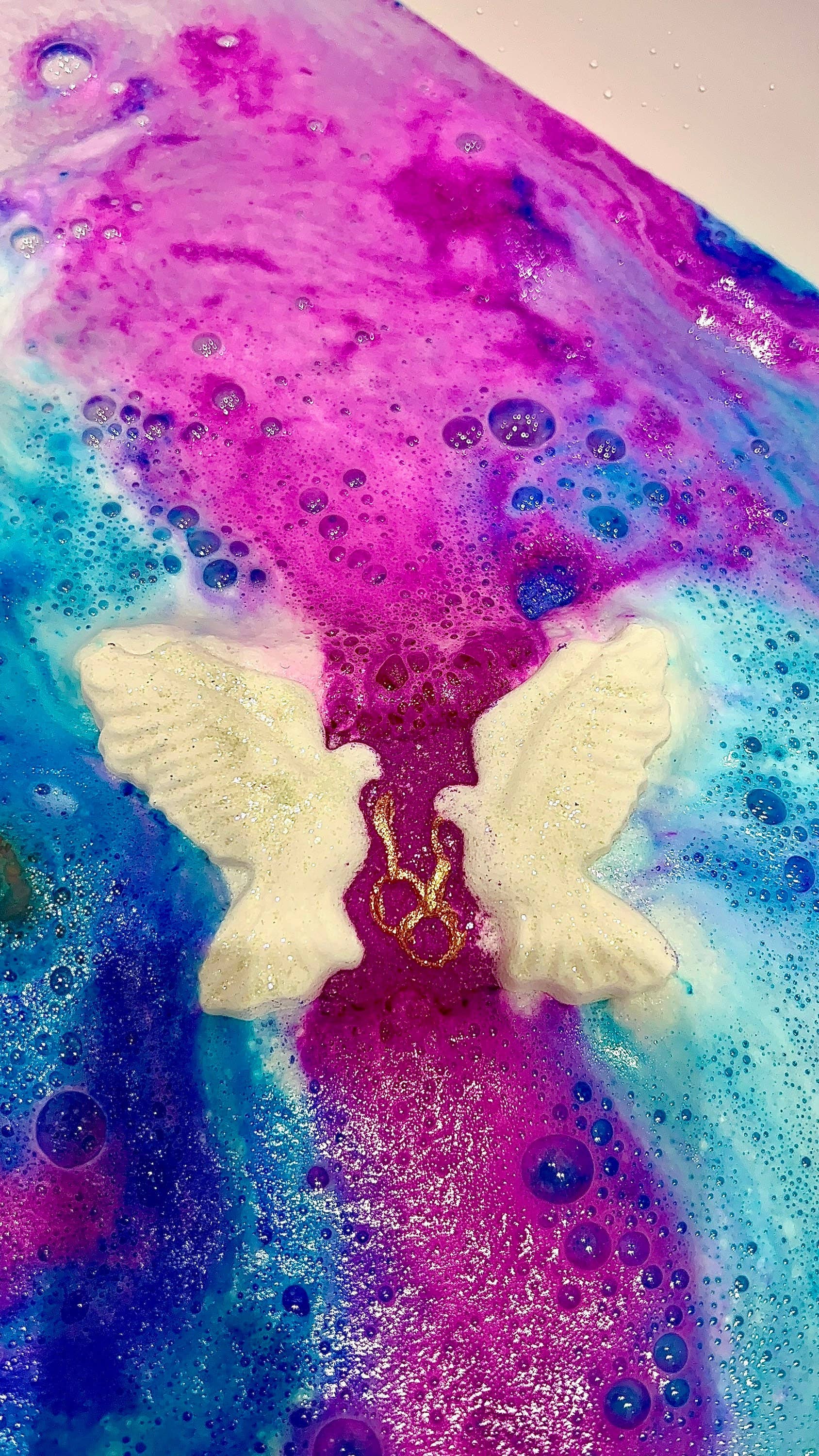 Unique creations soap company - Vendita all'ingrosso Bombe/polveri da bagno - Bomba da bagno TWO WHITE DOVES1