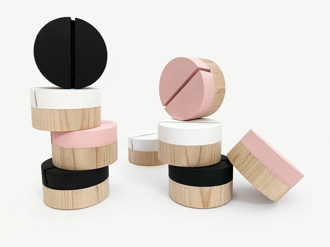 Wooden Objects Co – wholesale Skyltstativ/-ram – Rodnad rosa doppad rund hållare4