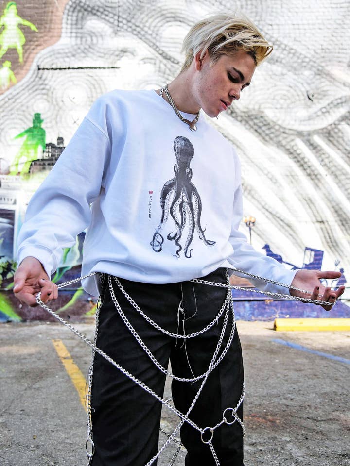 Chandail à capuchon Octopus pour la vente par Popkiller