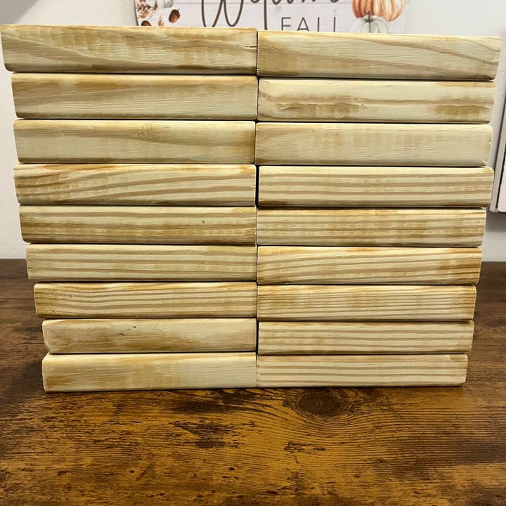 Penny Pinch Decor, LLC - Vente Matériels de bricolage - Blocs de bois rectangulaires pour livres style ferme avec un bord arrondi1