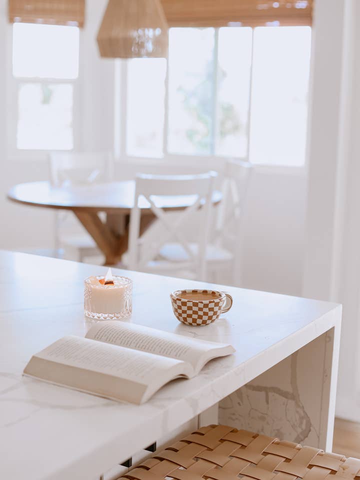 Soft Blush Crystal Candle for wholesale by Oak and Ash Candle Company