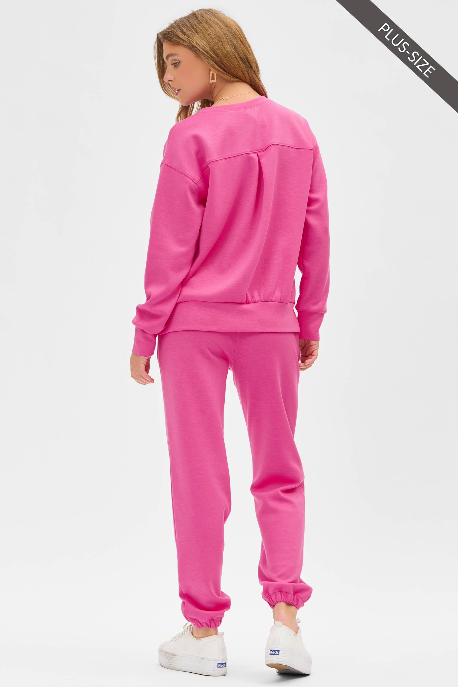 Dear Scarlett - Wholesale Lounge Set - Women's - PLUS SIZE Crew Neck Pullover + Jogger Set TRVSET-MALIBUP23