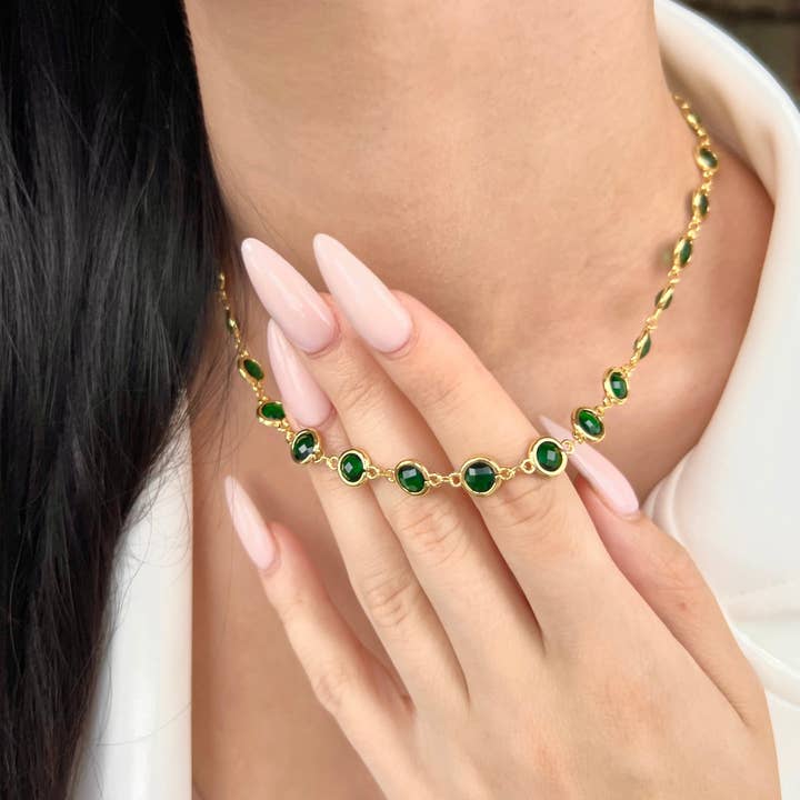 Rossie Jewellery – wholesale Beaded/pearl necklace – Emerald, Gold Gemstone, Beaded & Crystal Charm Necklaces2