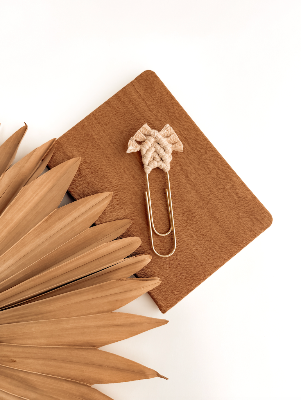 Meraki The Studio Co. - Vente Marque-page - Marque-page macramé | Cadeaux pour lecteurs | Accessoires de livres bohèmes6