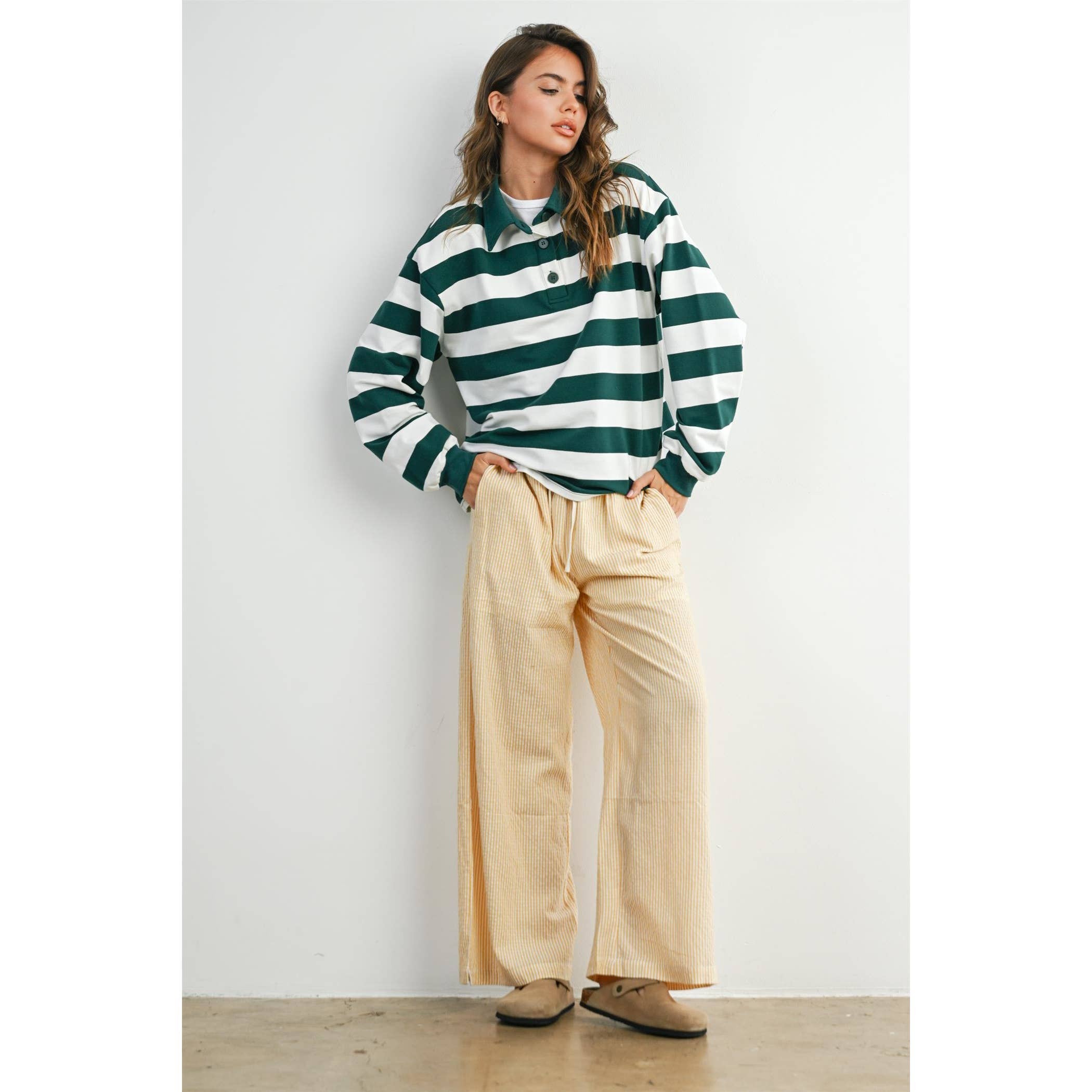 BUTTERMELON - Wholesale Sweatshirt - Women's - Striped Quarter-Buttoned Collared Sweatshirt - BMT807916