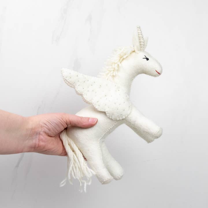 The Winding Road - Wholesale Decorative tabletop object - Toys - Unicorn - White - Large2