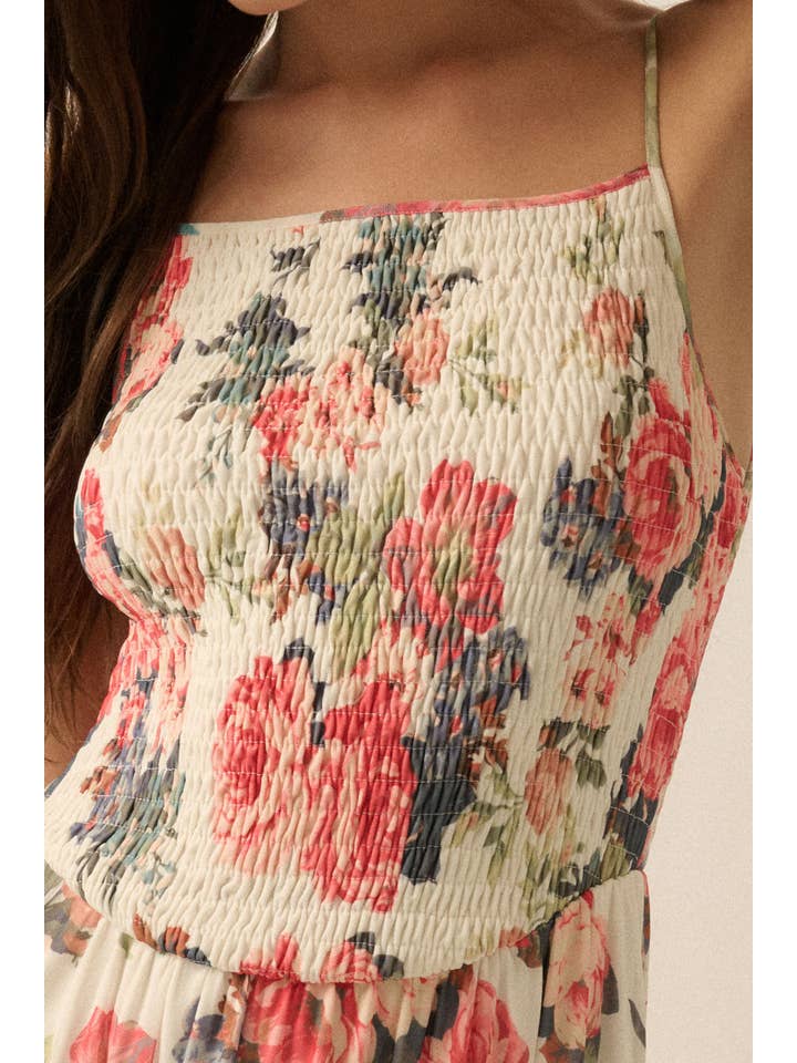 Creme Vestido Maxi Cami com Corpo de Malha Floral e Fumê para venda a revendedores na Faire4