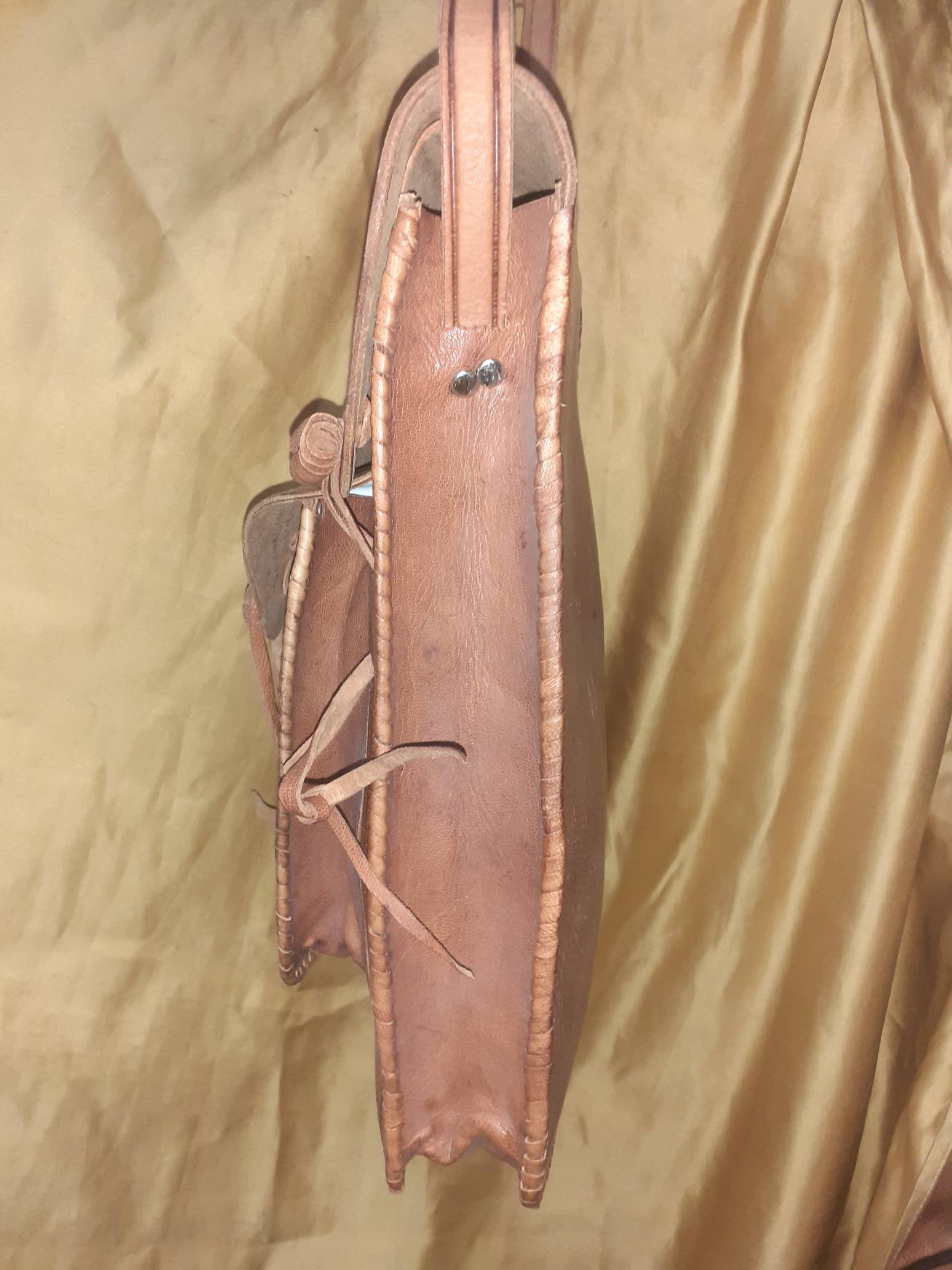 Hecho a mano - Wholesale Crossbody Bag - Women's - Elongated cow bag with double drawstring3