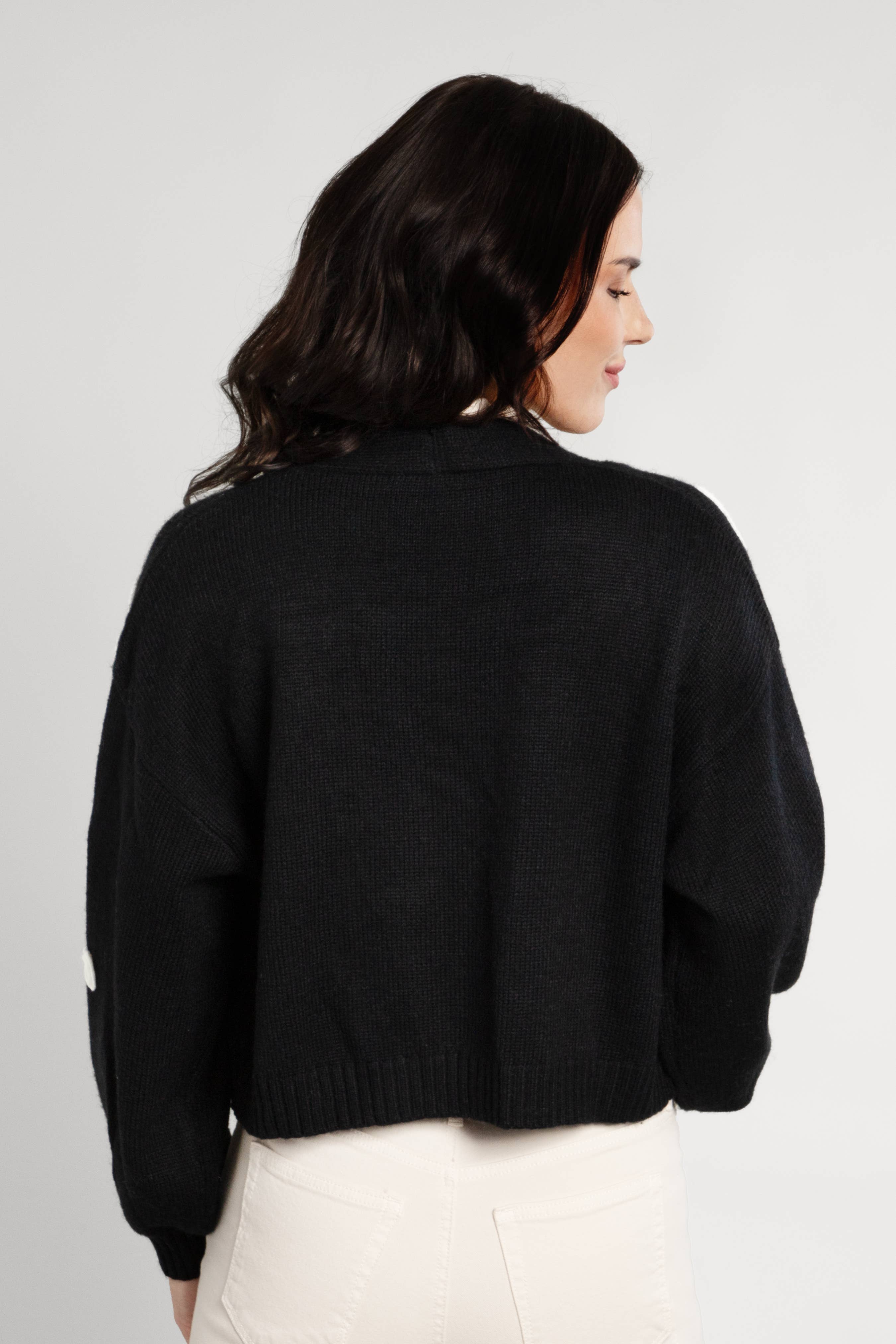 SAACHI – Engroshandel Cardigan - Dame – Beskåret Blomstret Squiggle Cardigan3