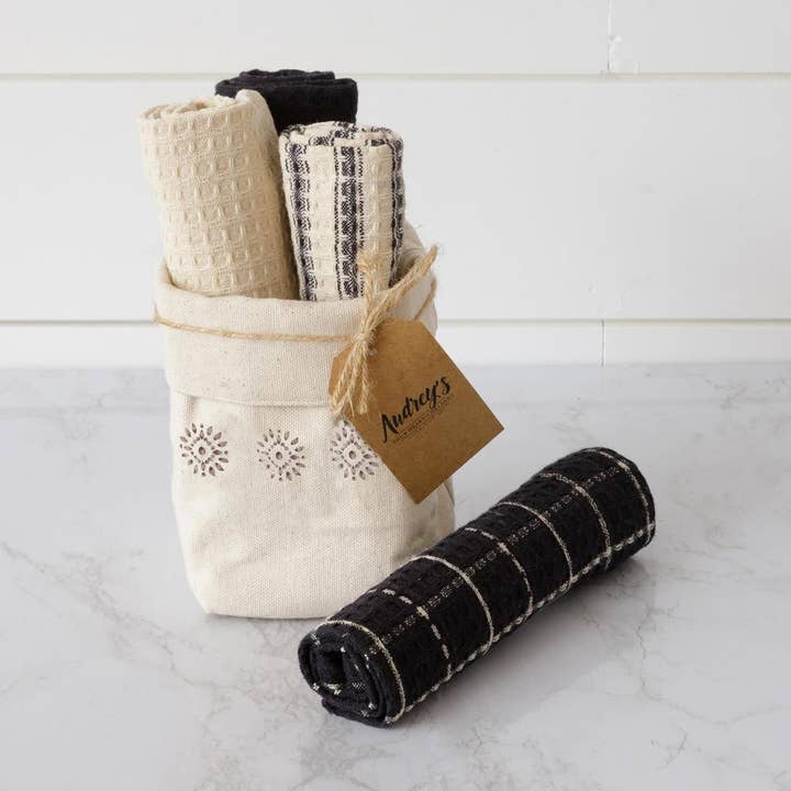 Dish Cloth Set of 4 - Medallion (Pk/03 Sets) for wholesale by Audrey's Home & Gift