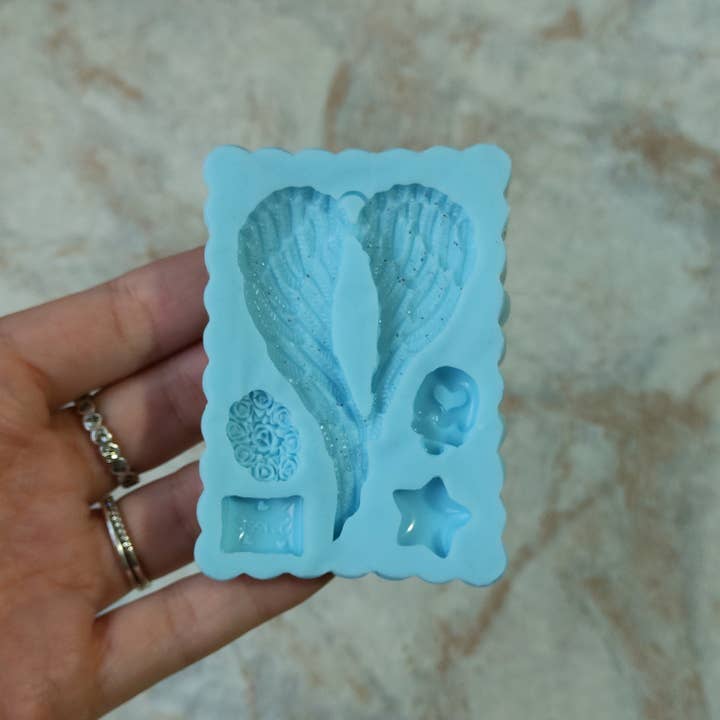 Serena Creazione di Serena Stampone - Wholesale DIY Craft Kit - Angel Wing Mold 4x7cm in silicone for resin, wax, and plaster5