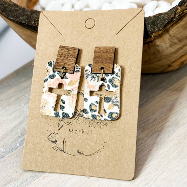 Brincos Cutout Cruzado em Pele Genuína Feito à mão por atacado de Bee Marie Market LLC