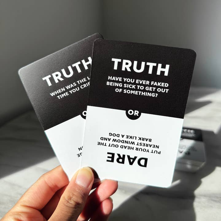 Pikkii - Wholesale Playing Cards - Truth or Dare Playing Cards | Family Game | Travel-Sized Fun4