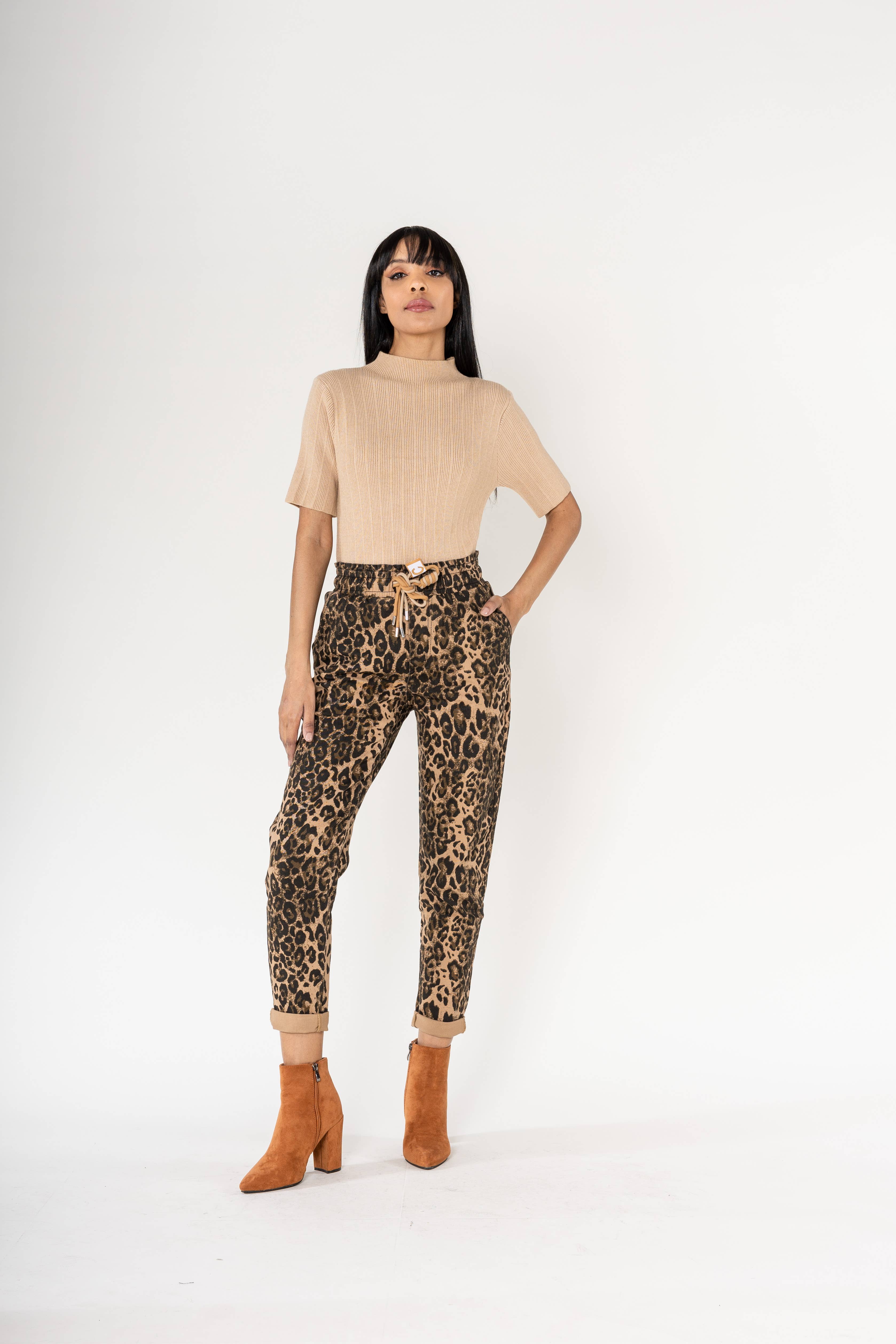 Nina Carter - Wholesale Pants - Women's - Panta jogg leopard elastic waist with drawstring P50025