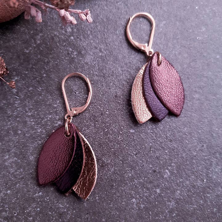 Ni une ni deux - Wholesale Dangle Earrings - Boucles d'oreilles en cuir CHOUCHOUS Cassis3
