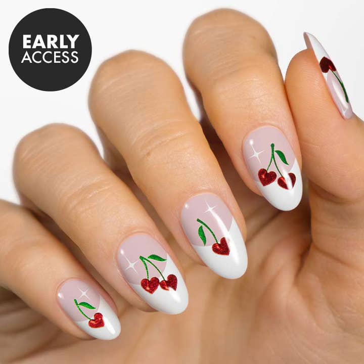 @nailsbyheather.errington 04 ⭐️ ⭐️ ⭐️ for wholesale by MoYou London