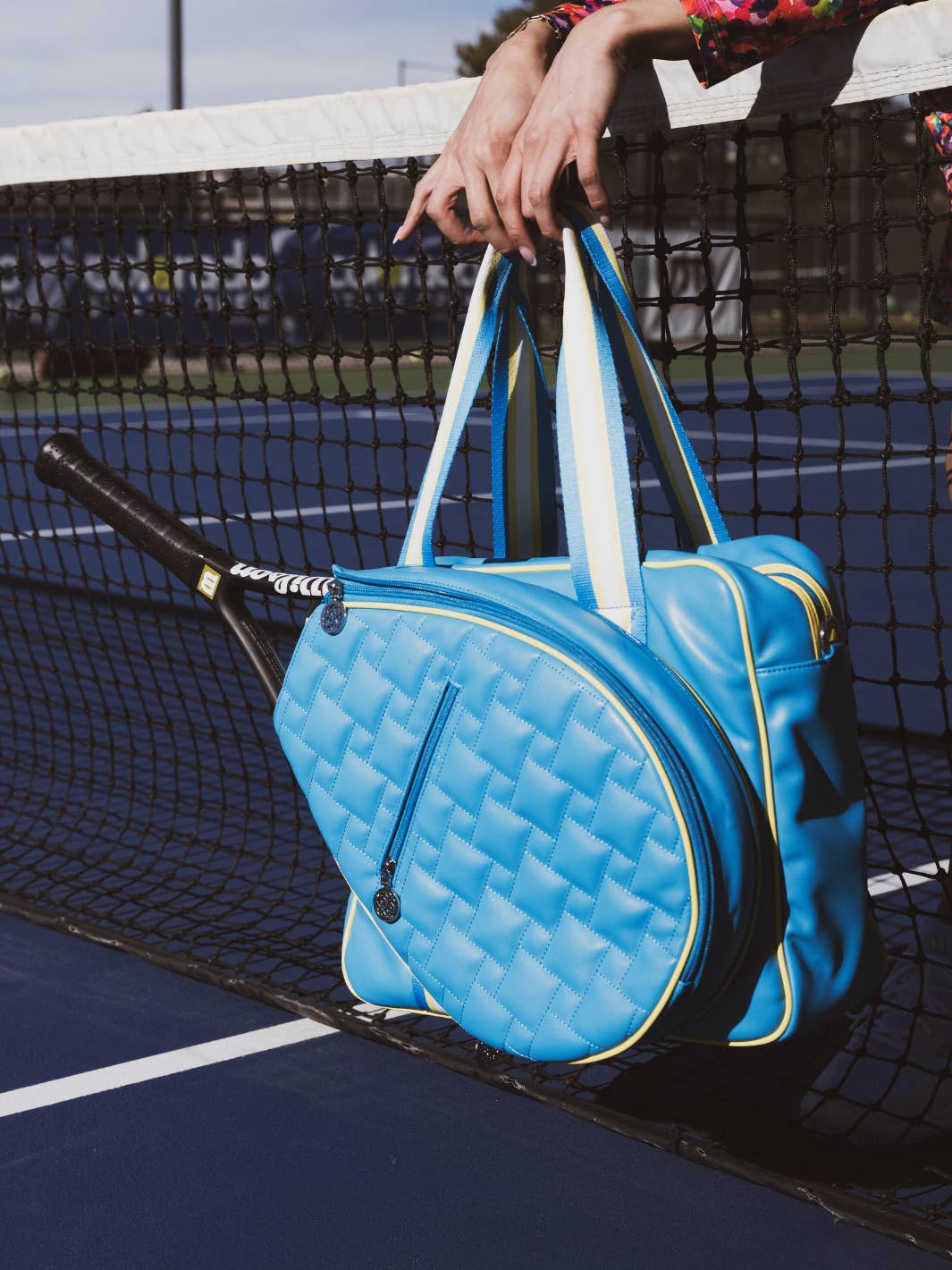 Ameliora - Wholesale Sports Bag - Unisex - Tennis Bag with Crossbody Strap & Racket Storage