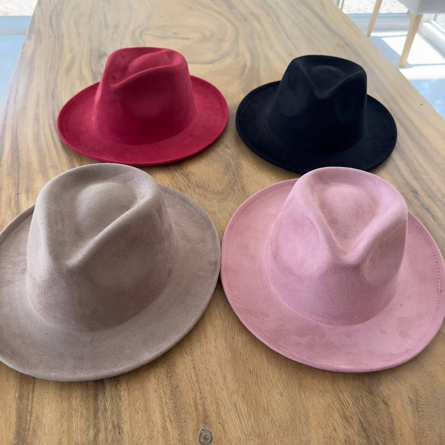 Queens INC - Wholesale Fedora - Women's - Stiff Short  Brim Rancher in  Suede Hat20