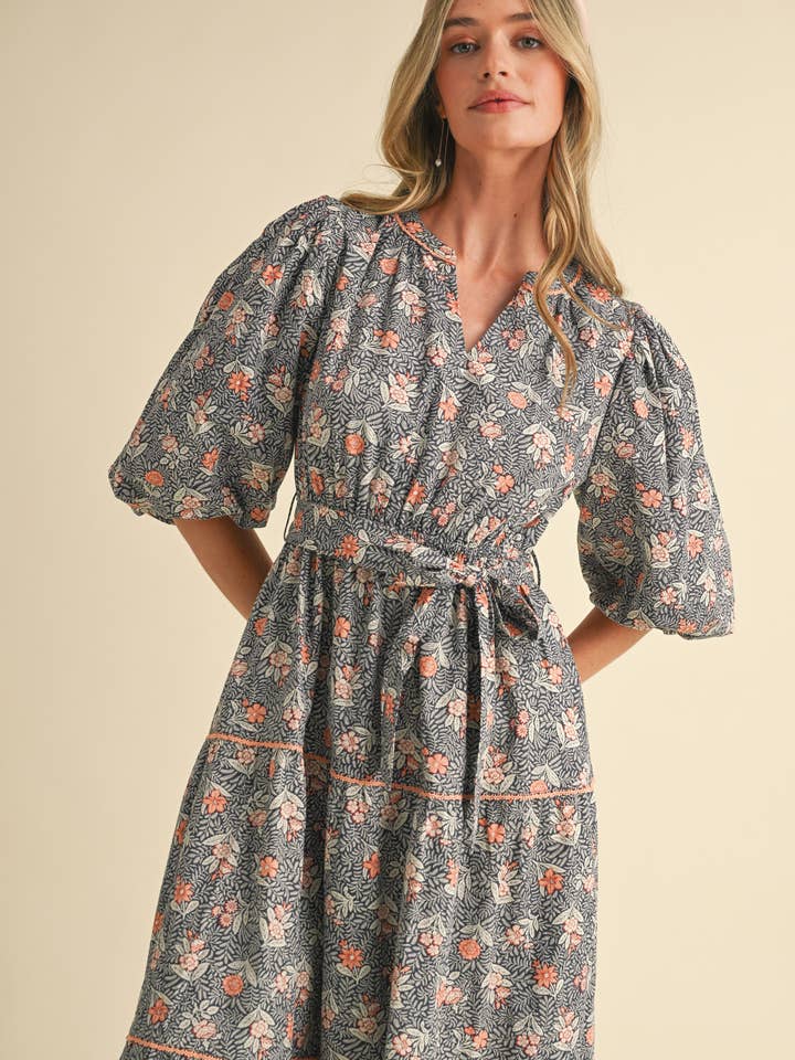 &MERCI - Wholesale Dress - Women's - BUBBLE SLEEVE LACE TRIM MIDI DRESS MDR343031