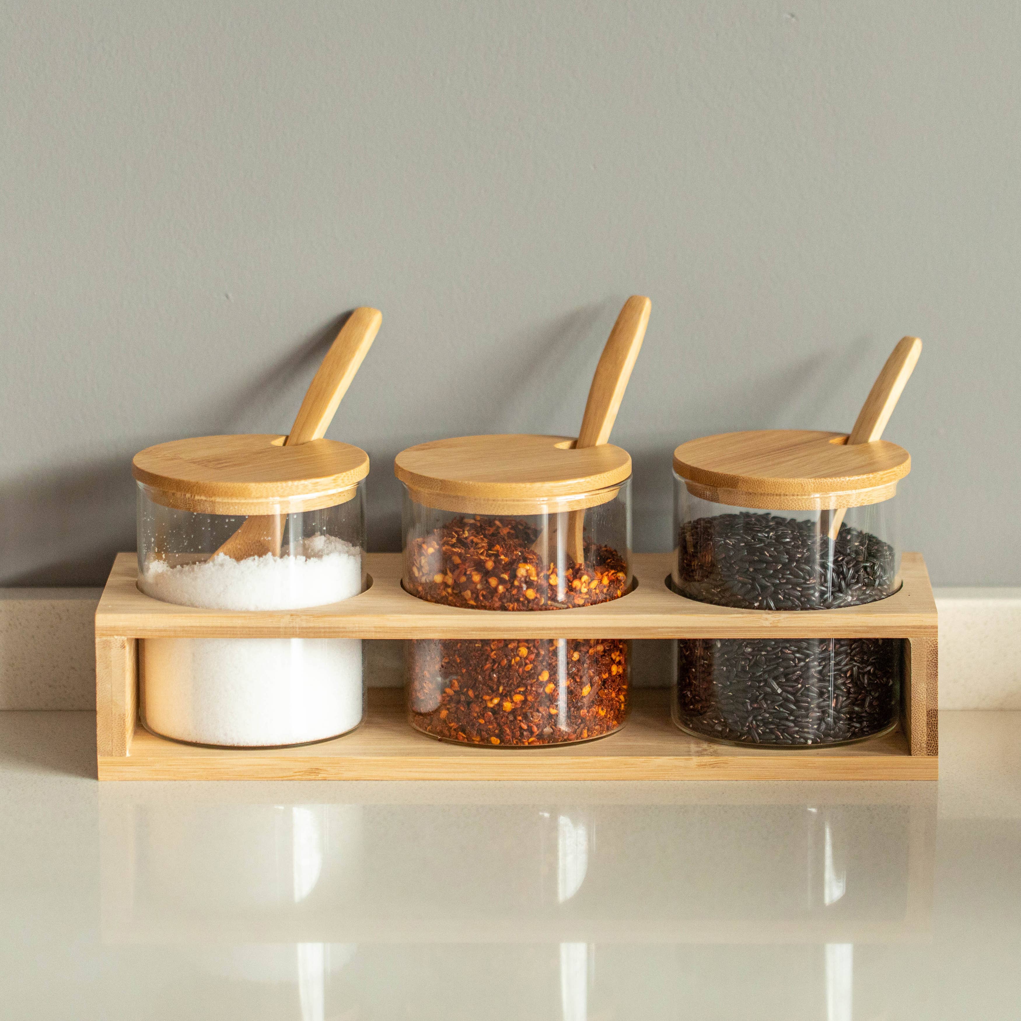 Quickway Imports - Wholesale Kitchen storage/organiser - Basicwise 3-Piece Glass Containers with Bamboo Lids and Tray1