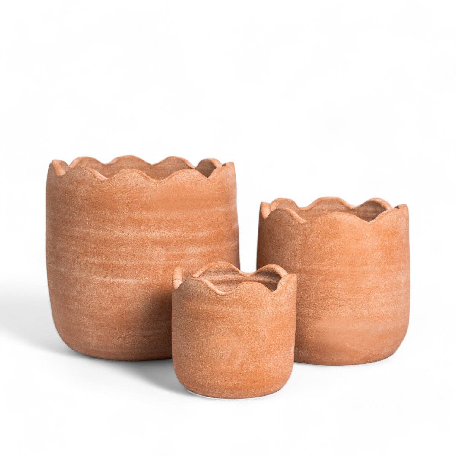 Meso Goods – wholesale Plant pot – Wavy Large Floor Terracotta Planter by Diego Olivero Studio2