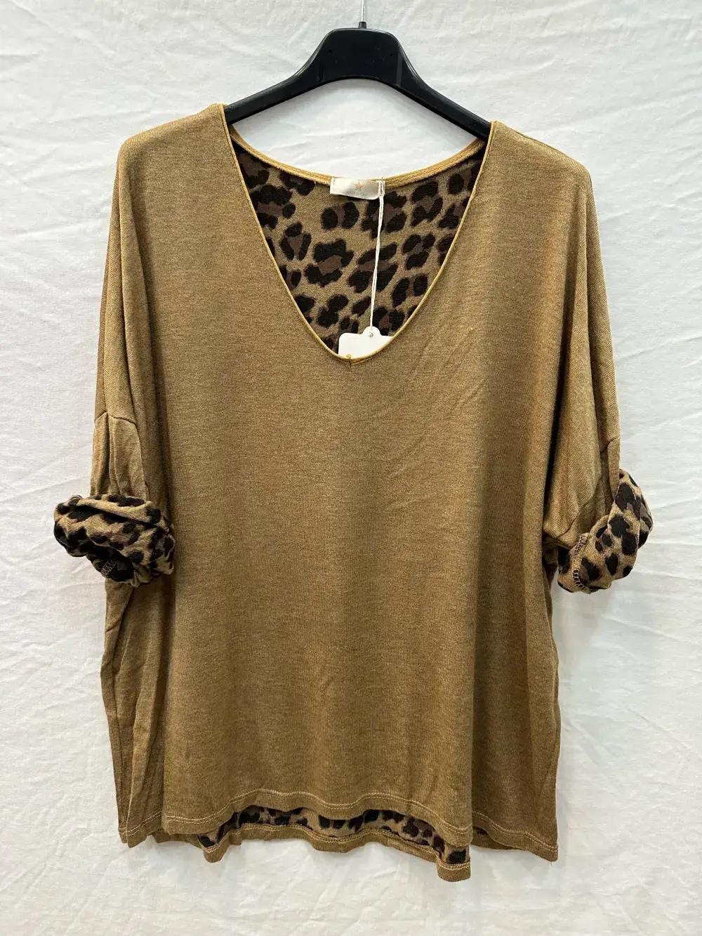 Mimi & Gogo - Wholesale Knit Sweater - Women's - Leopard print fine knit sweater7