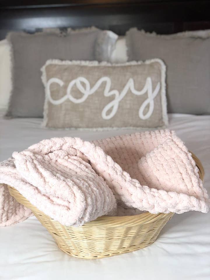 Jeté douillet rose poudre pour la vente par Best Cozy Throws