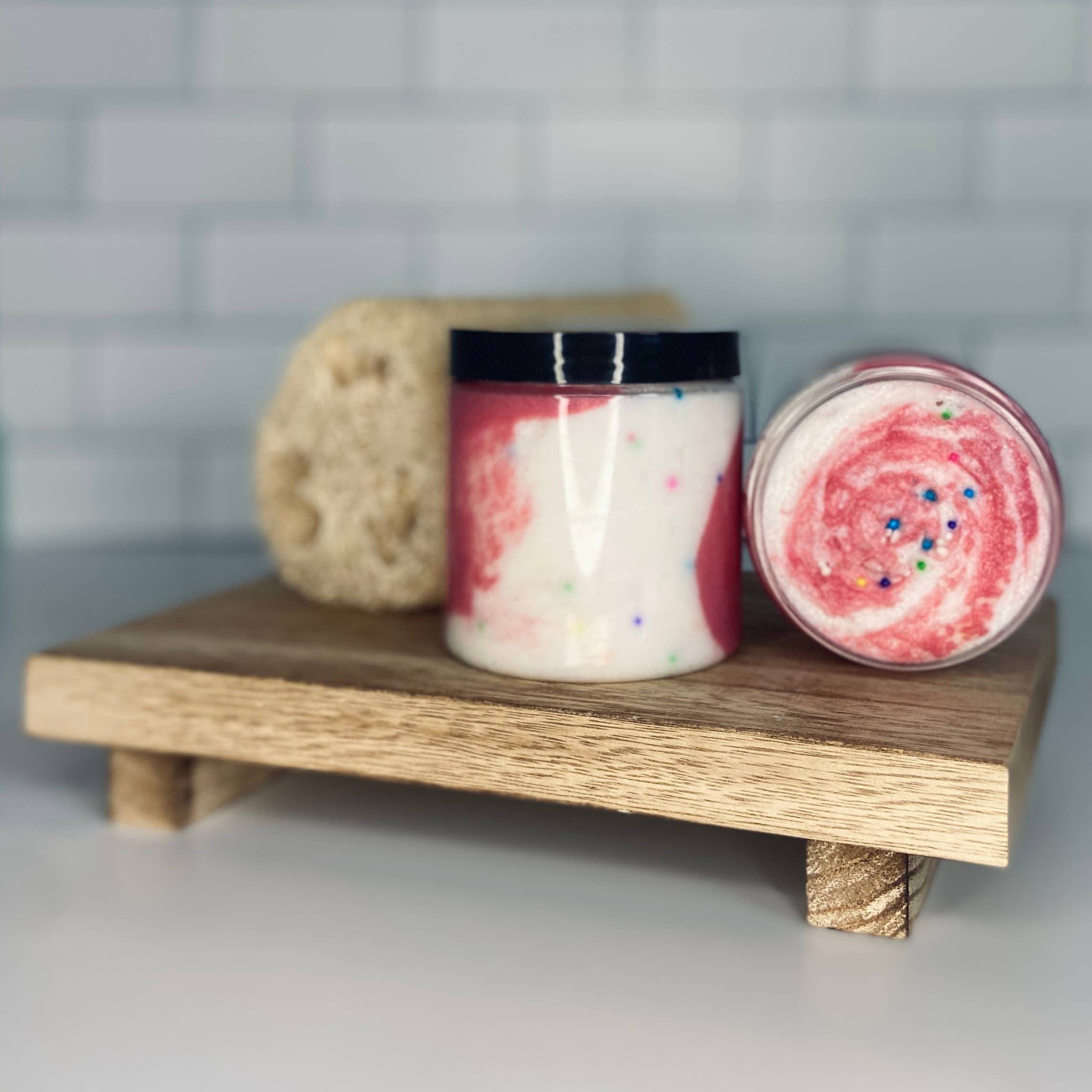 My Little Soapbox - Wholesale Body Scrub/Exfoliant - 8oz Candy Cane Cupcake Foaming Sugar Scrub1