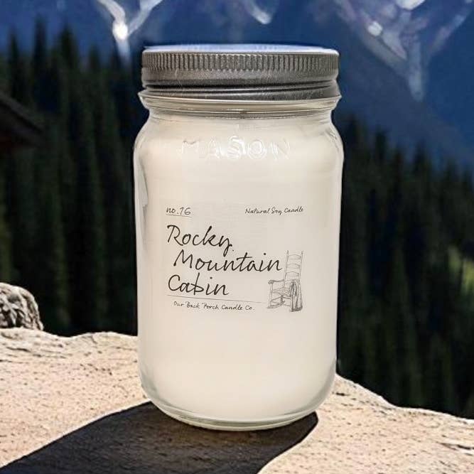 Candela di soia alla capanna delle Montagne Rocciose per la vendita all'ingrosso da parte di Our Back Porch Candle Co