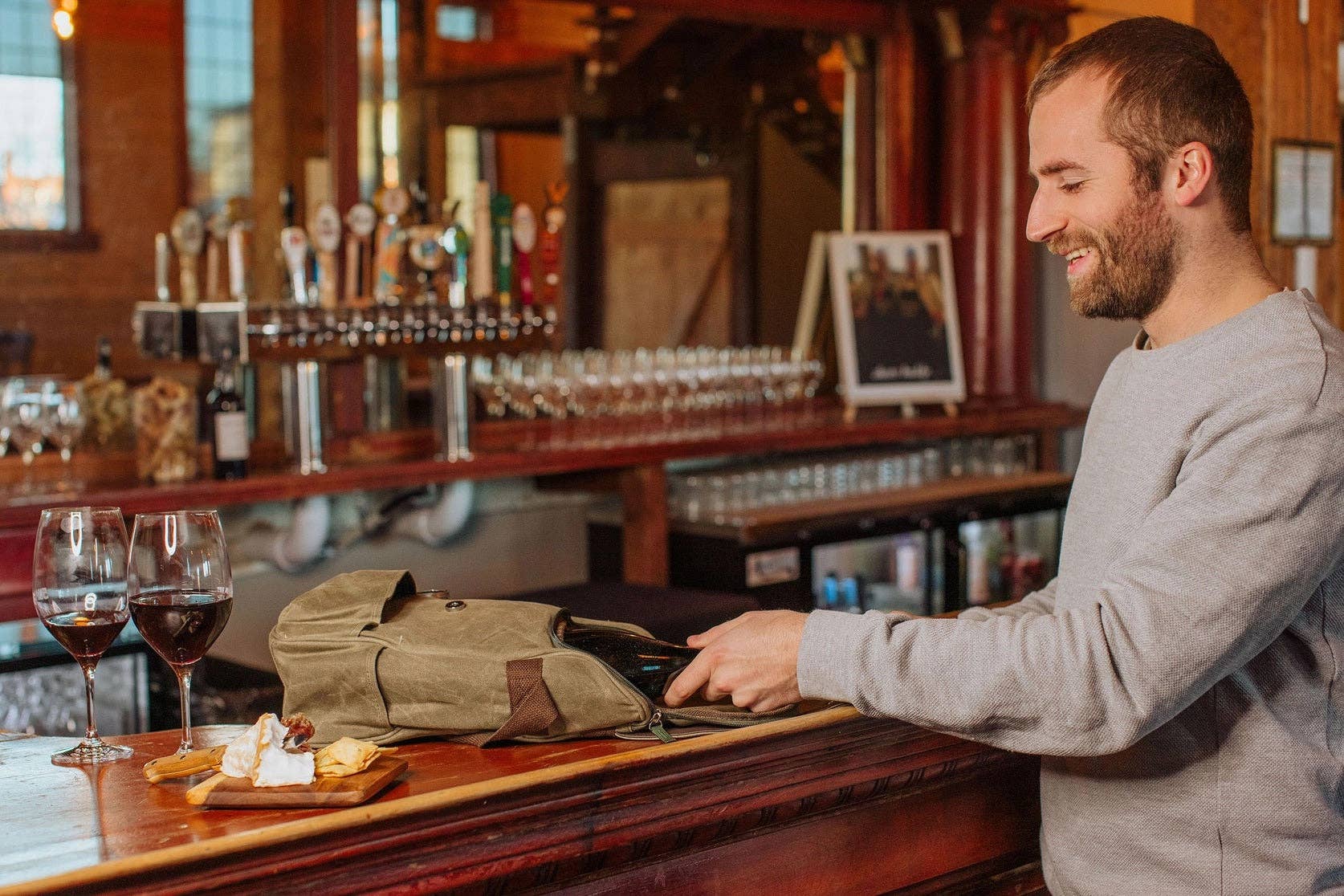 Big Wine Glasses - Wholesale Wine Tote - WAXED CANVASS WINE CARRIER5