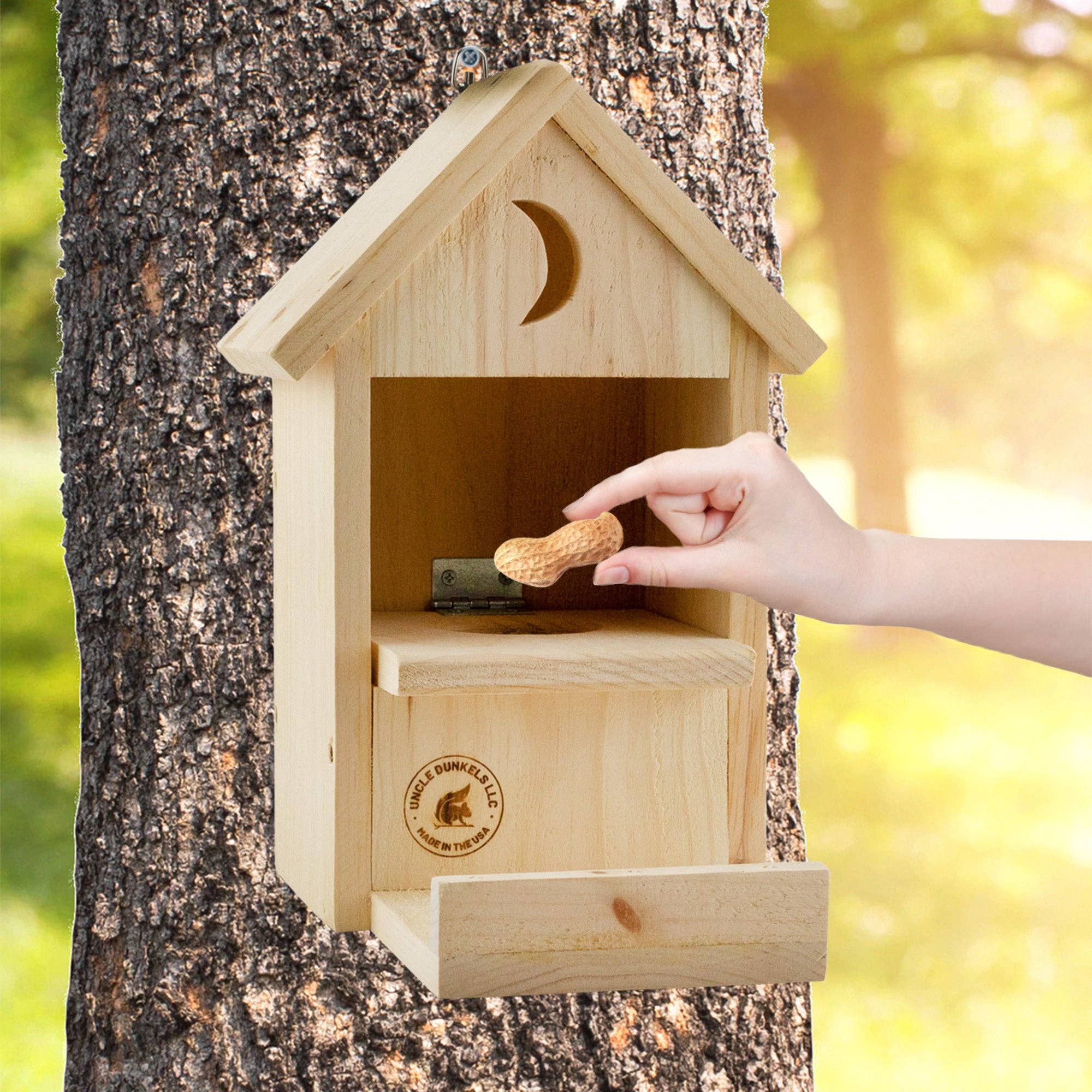 Kurated Korner – wholesale Bird feeder – Uncle Dunkel's Outhouse Squirrel Feeder2