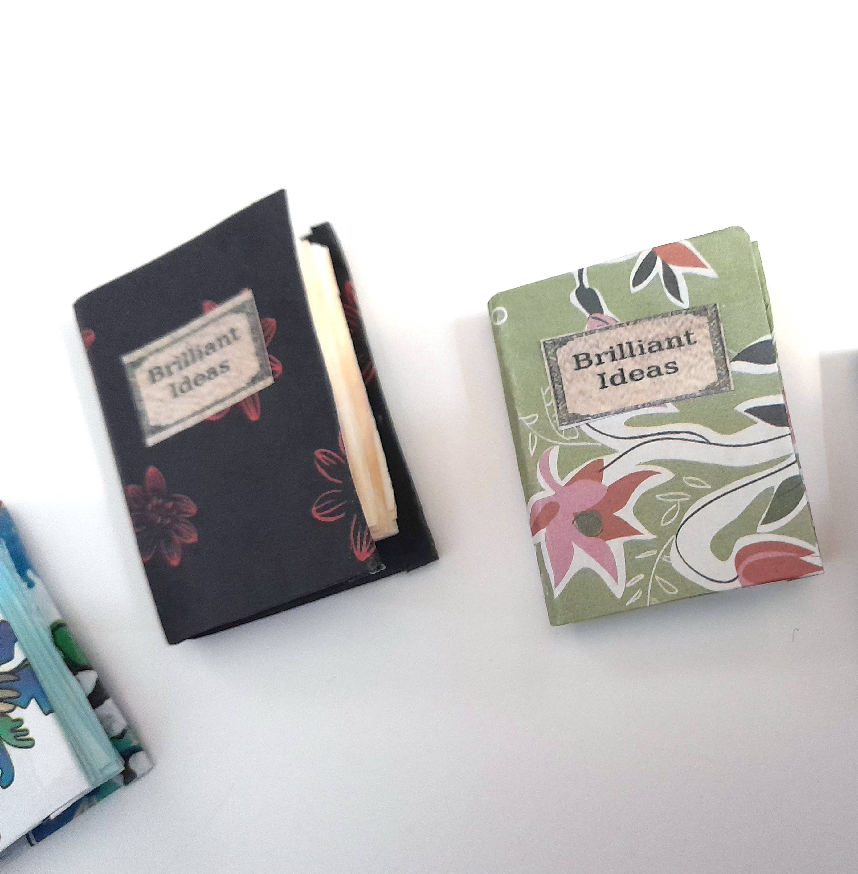 SUPERAWWWSOME - Vendita all'ingrosso Regalini per gli invitati - Mini Libri, Miniatura Casa delle Bambole Piccolo Diario Bomboniera6