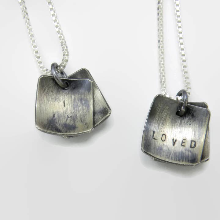 Jeg Er Elsket for engroshandel hos The Silversmith Jewelry