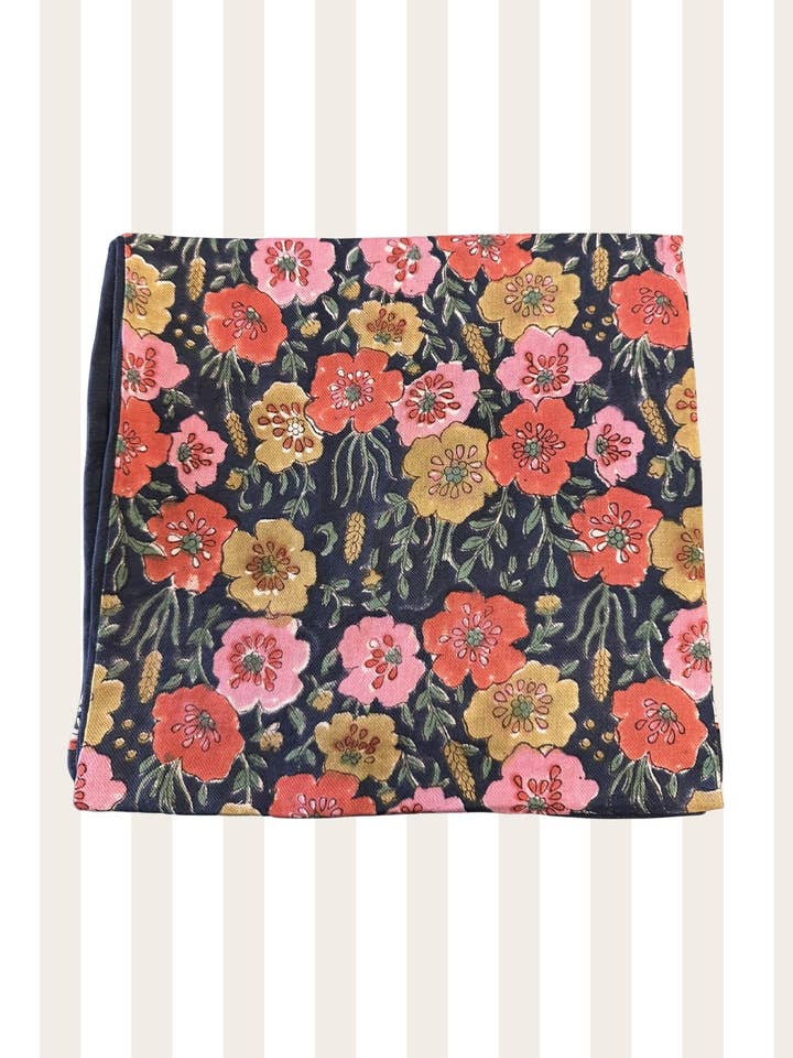 Erwachsenenschal Indore klein für den Großhandel von SO FAMILY