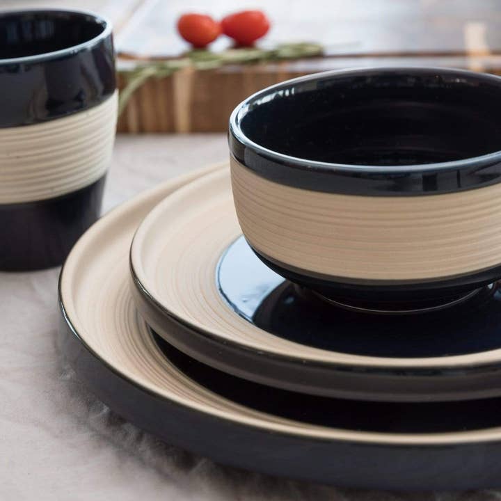 Articture - Wholesale Dinnerware Set - Feld Dinnerware Set (Set of 12 plates)