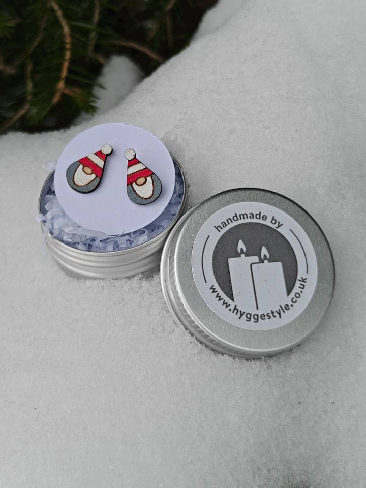 Handmade Nordic Christmas Gnome Earrings with Tin for wholesale by Hyggestyle