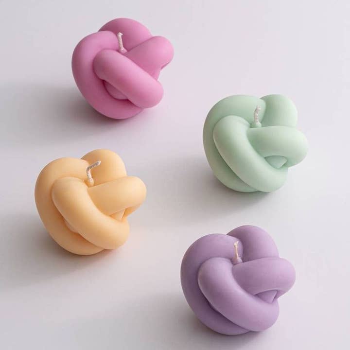 Lucerna Candles US - Wholesale Pillar Candle - Knot Medium Soy Wax Candle3