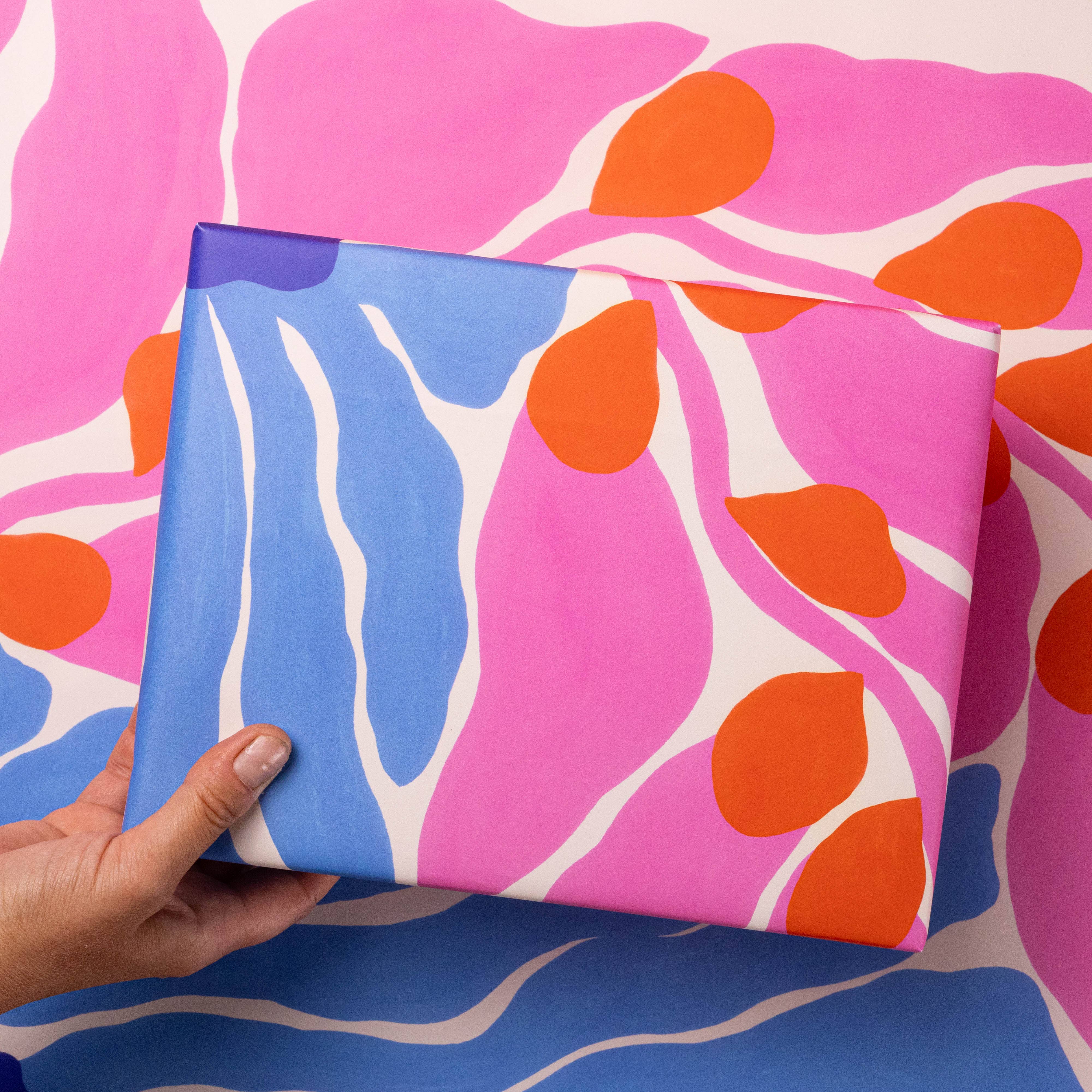 Evermade - Wholesale Flat Wrap - Kelp and Seagrass Gift Wrap by Liv Lee x WWF5