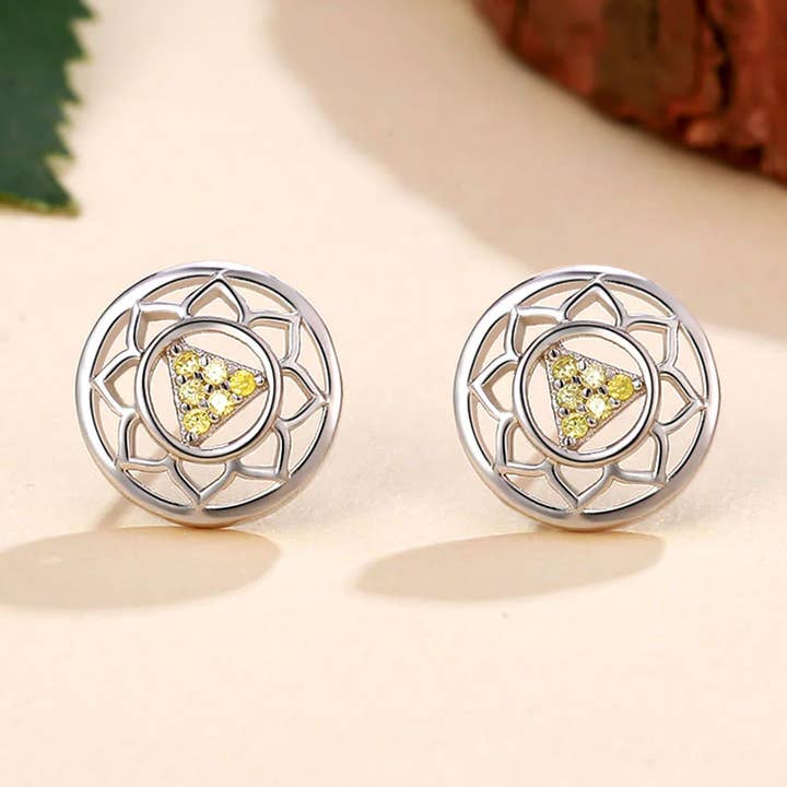 Boucles d'oreilles (I Act) Solar Plexus Chakra pour la vente par WonderSpark