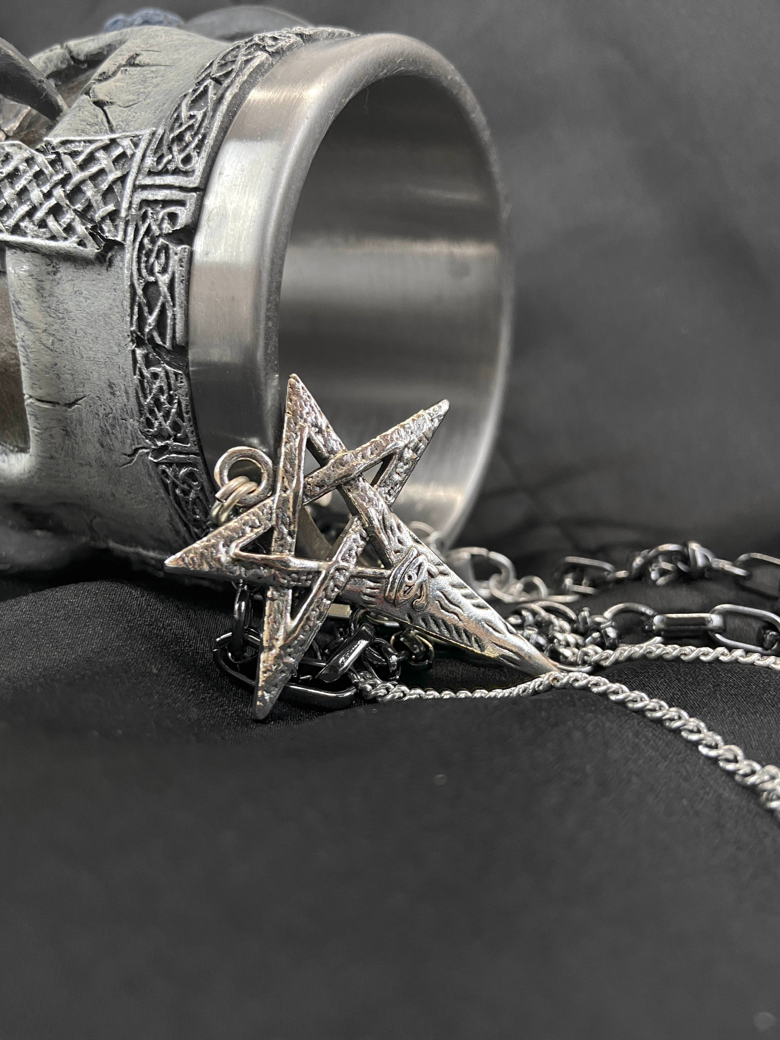 Pamela Mann – wholesale Pendant/charm necklace – Two Row Bat Collar3