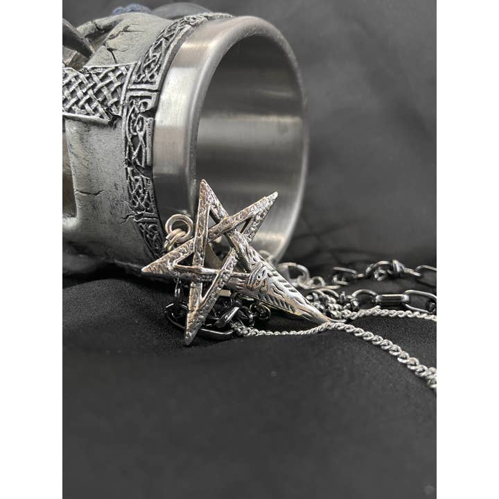 Pamela Mann – wholesale Pendant/charm necklace – Two Row Bat Collar3