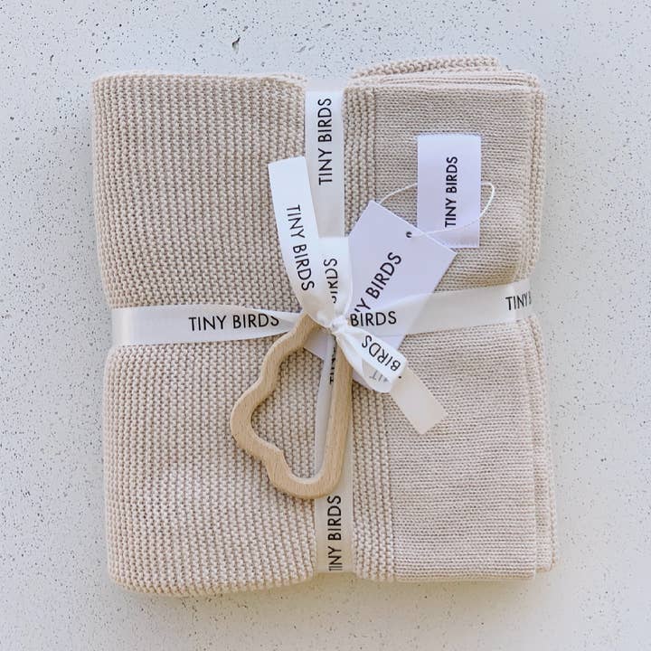 Gestrickte Babydecke für den Großhandel von TINY BIRDS