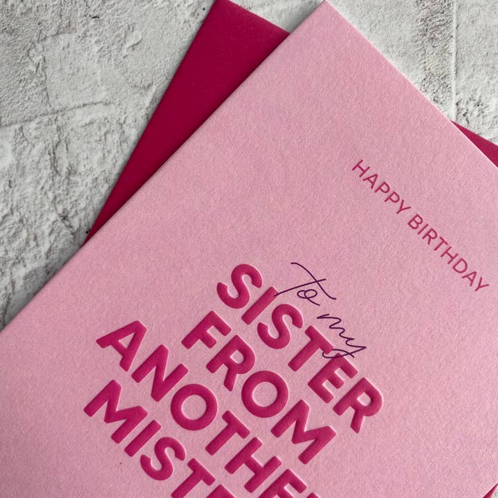 Søster fra et andet Mister fødselsdagskort for engroshandel hos Heyyy Ltd