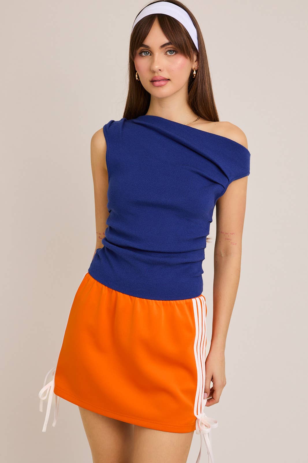 LE LIS - Vente Haut en maille – femme - TOP EN MAILLE À COL ASYMÉTRIQUE32