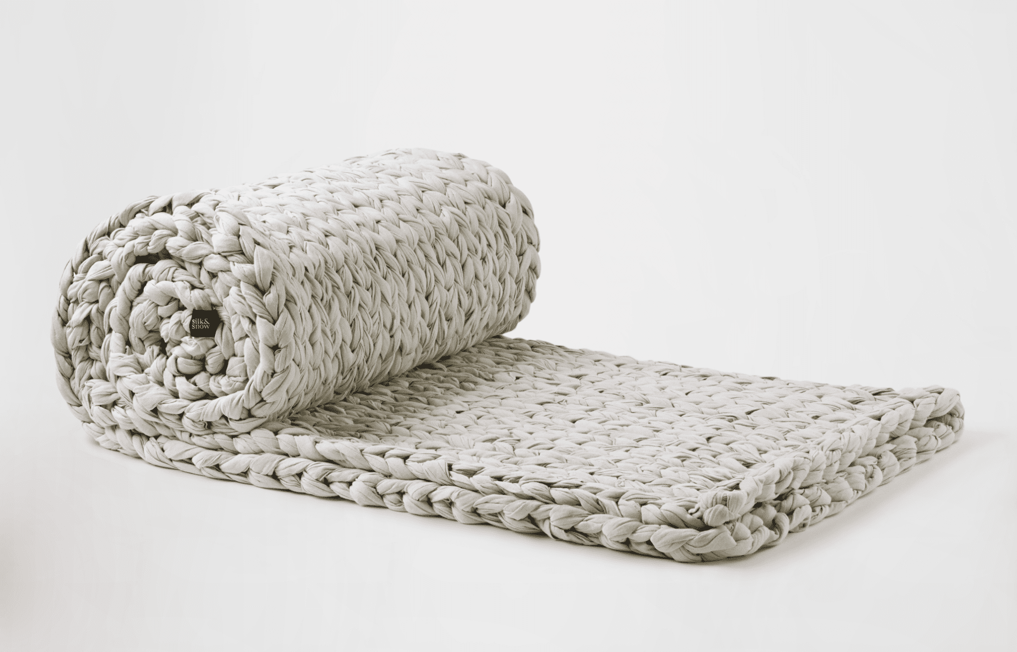 Silk & Snow - Wholesale Throw Blanket - Hand Knitted Weighted Blanket – Natural4