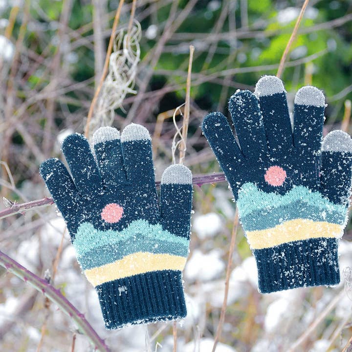 Northern Icons Creations INC - Wholesale Gloves - Unisex - Sunset Crest Knit Gloves1